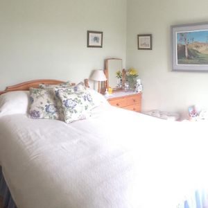 Deluxe Double Room Shower